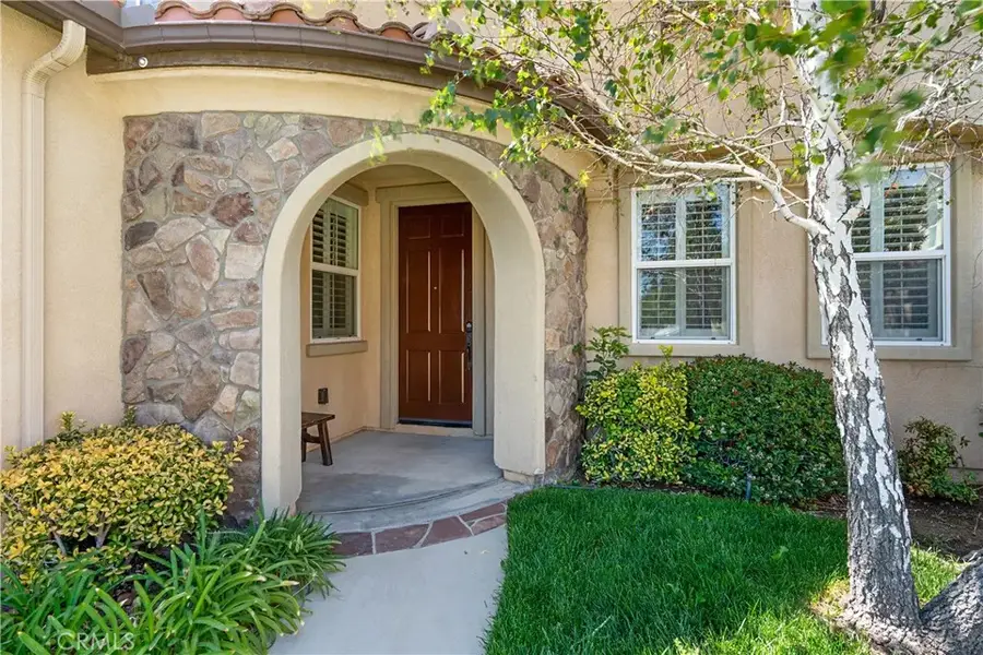 28060 Linda Lane, Saugus, CA 91350 - #2