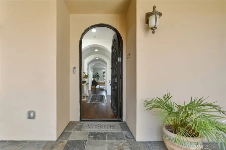 1835 S Barrington Avenue #203, Los Angeles, CA 90025 - #3