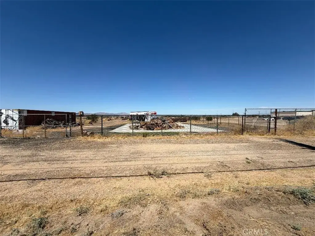 37000 90th East, Sun Village, CA 93543 - #1
