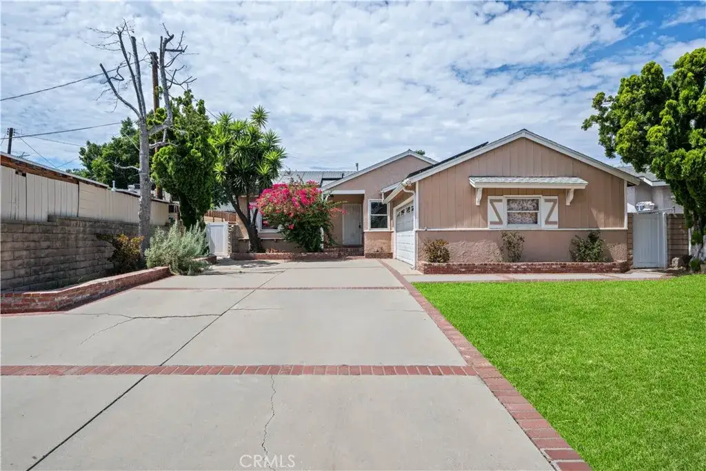 14515 Daubert, Mission Hills, CA 91345 - #1
