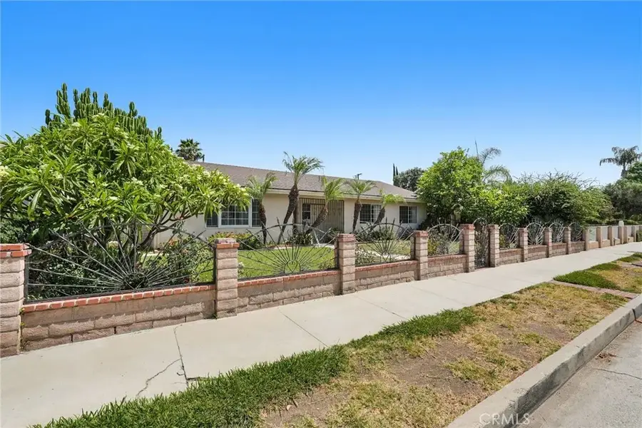 22427 Vanowen, West Hills, CA 91307 - #3