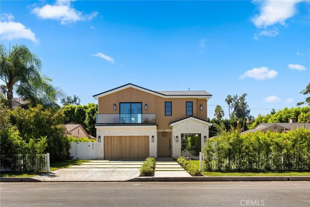 4517 Longridge Avenue, Sherman Oaks, CA 91423 - #1