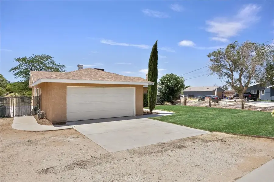 43429 51st Street West, Quartz Hill, CA 93536 - #3