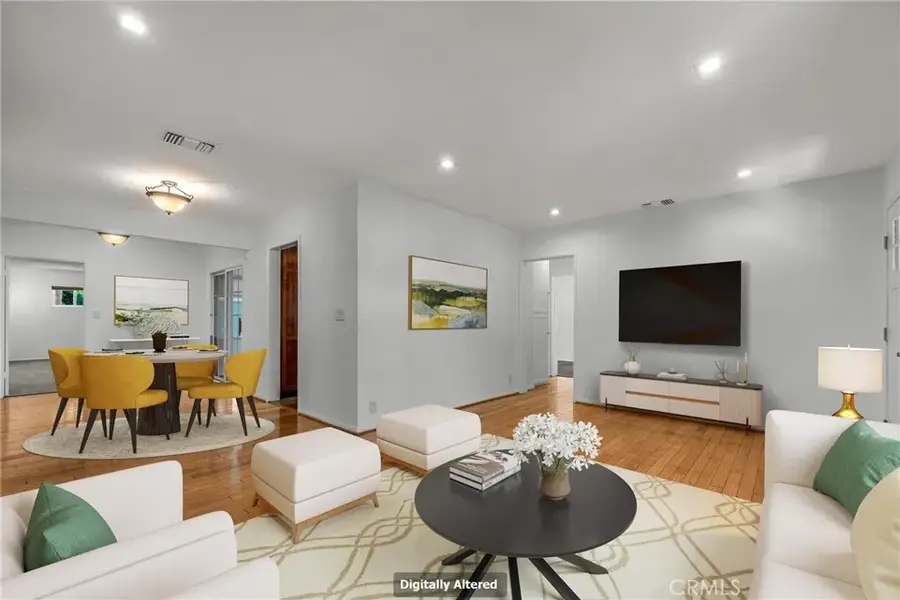 5834 Shoshone, Encino, CA 91316 - #3
