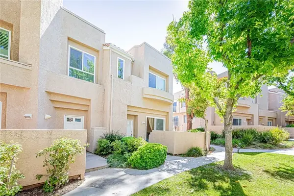 25703 Holiday Circle #A, Stevenson Ranch, CA 91381