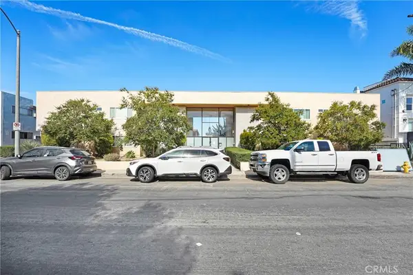 5232 Corteen Place #7, Valley Village, CA 91607