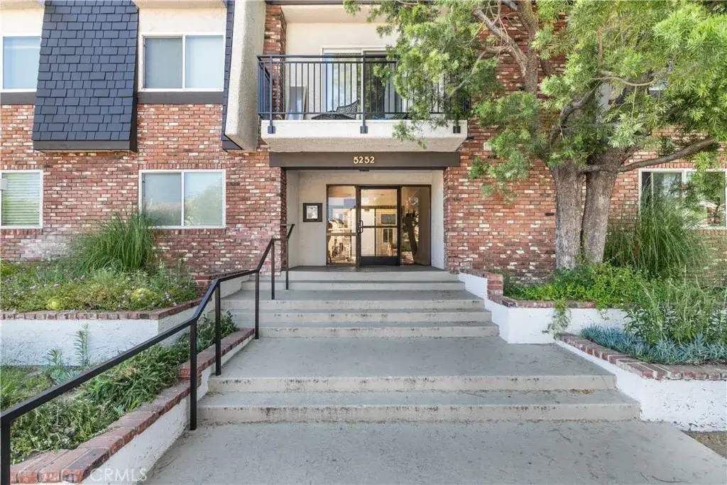 5252 Coldwater Canyon #202, Sherman Oaks, CA 91401 - #1