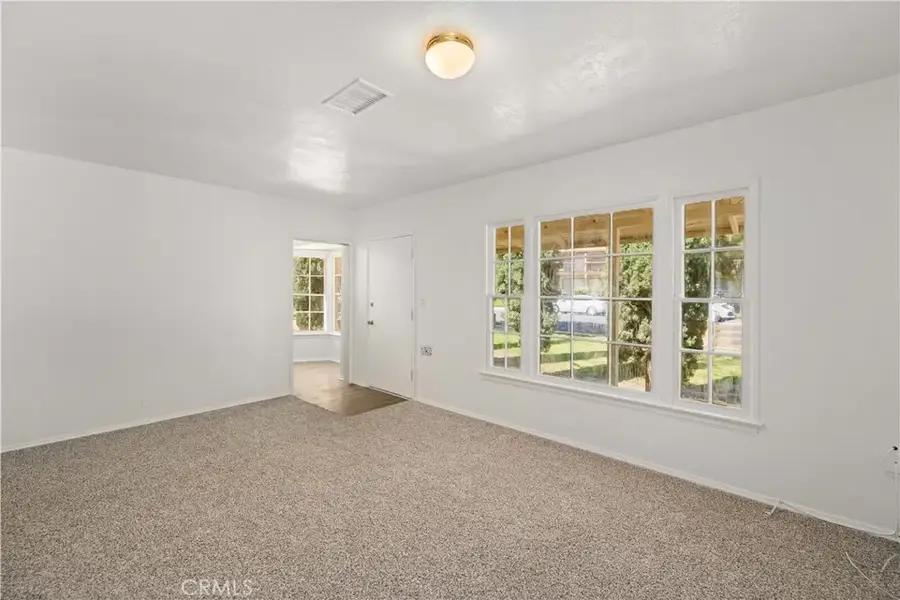 45110 Elm, Lancaster, CA 93534 - #2
