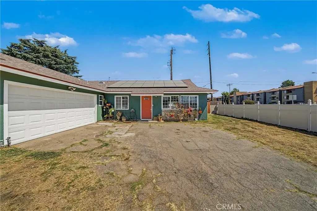 16201 Napa, North Hills, CA 91343 - #1