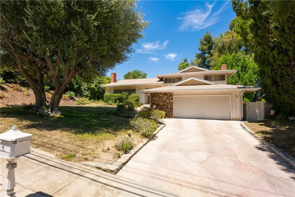 4807 Ellenita Avenue, Tarzana, CA 91356 - #1