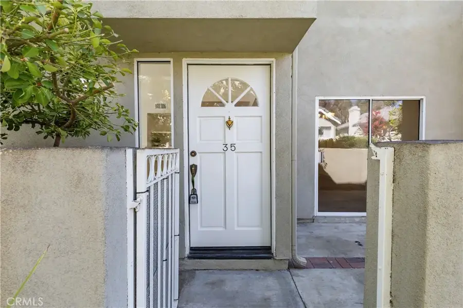 26127 Mcbean Parkway #35, Valencia, CA 91355 - #2