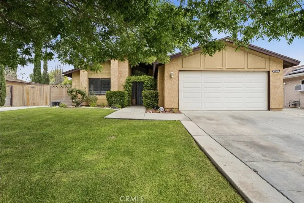 44237 Fine Street, Lancaster, CA 93536 - #1