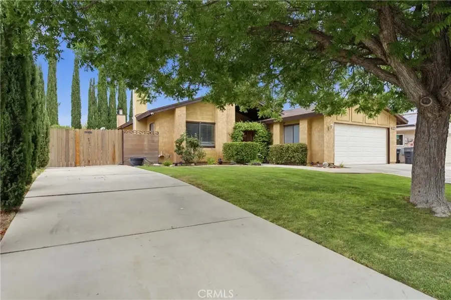 44237 Fine Street, Lancaster, CA 93536 - #2