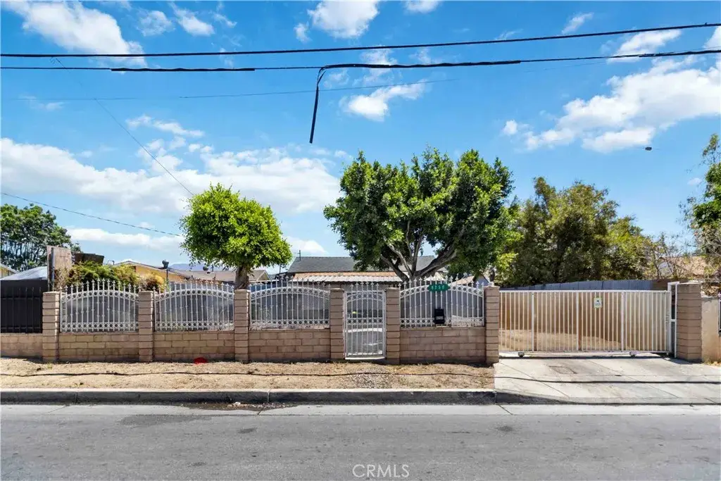 8250 Fair, Sun Valley, CA 91352 - #1