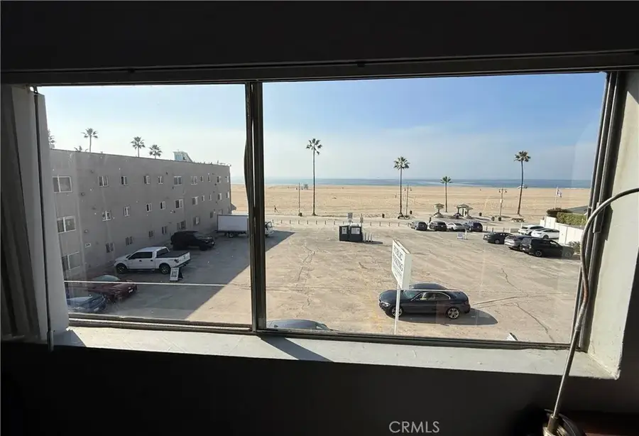 18 Sunset, Venice, CA 90291 - #2