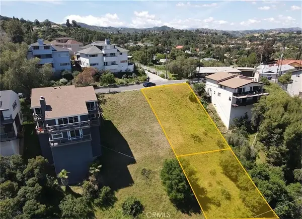 21478 Iglesia, Woodland Hills, CA 91364