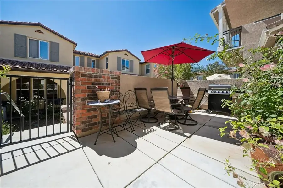 28780 Calle De La Paz, Valencia, CA 91354 - #2