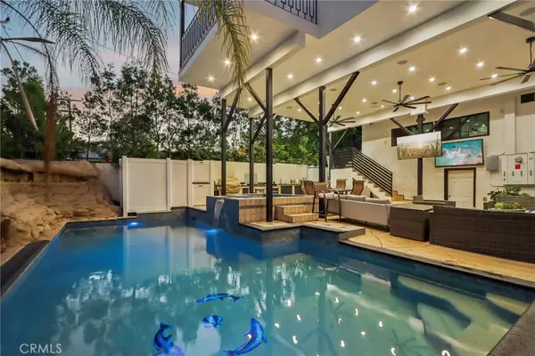 4432 Melbourne Avenue, Los Angeles, CA 90027