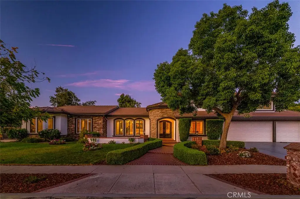 586 Valley Gate Rd, Simi Valley, CA 93065 - #1