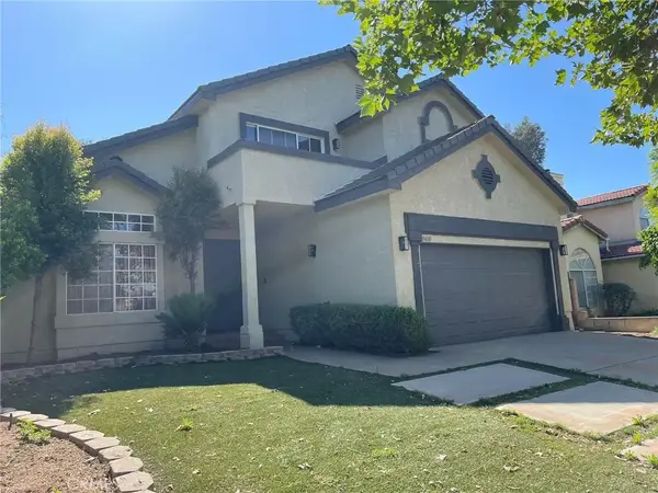 9400 Aqueduct Avenue, North Hills, CA 91343