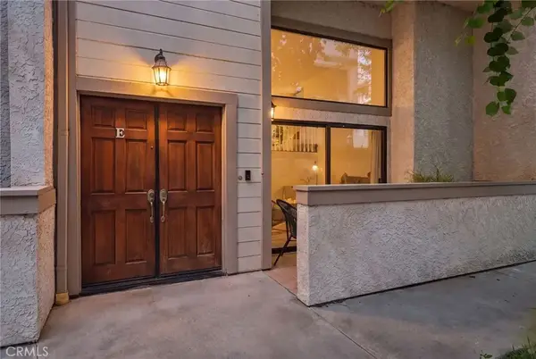 26120 Alizia Canyon Drive #E, Calabasas, CA 91302