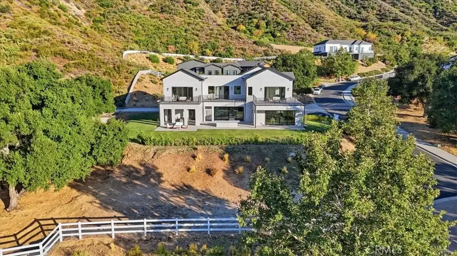 26474 Ranch Creek Road, Canyon Country, CA 91387 - #2
