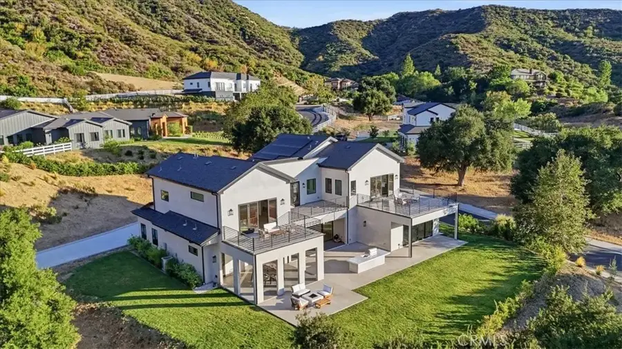 26474 Ranch Creek Road, Canyon Country, CA 91387 - #3