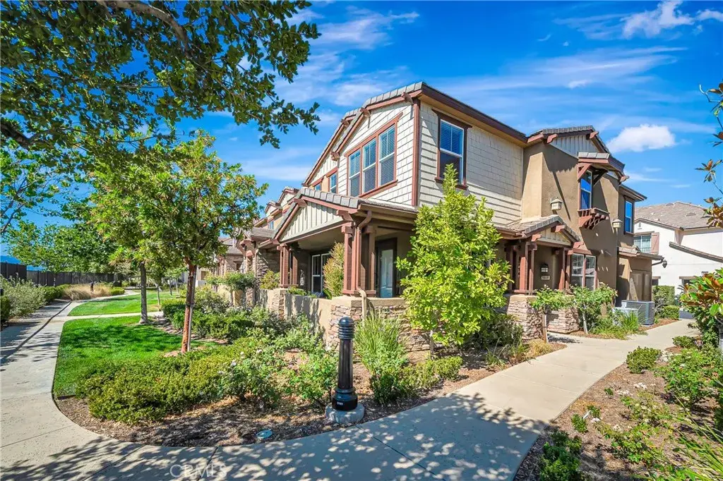 28606 Pietro, Valencia, CA 91354 - #1