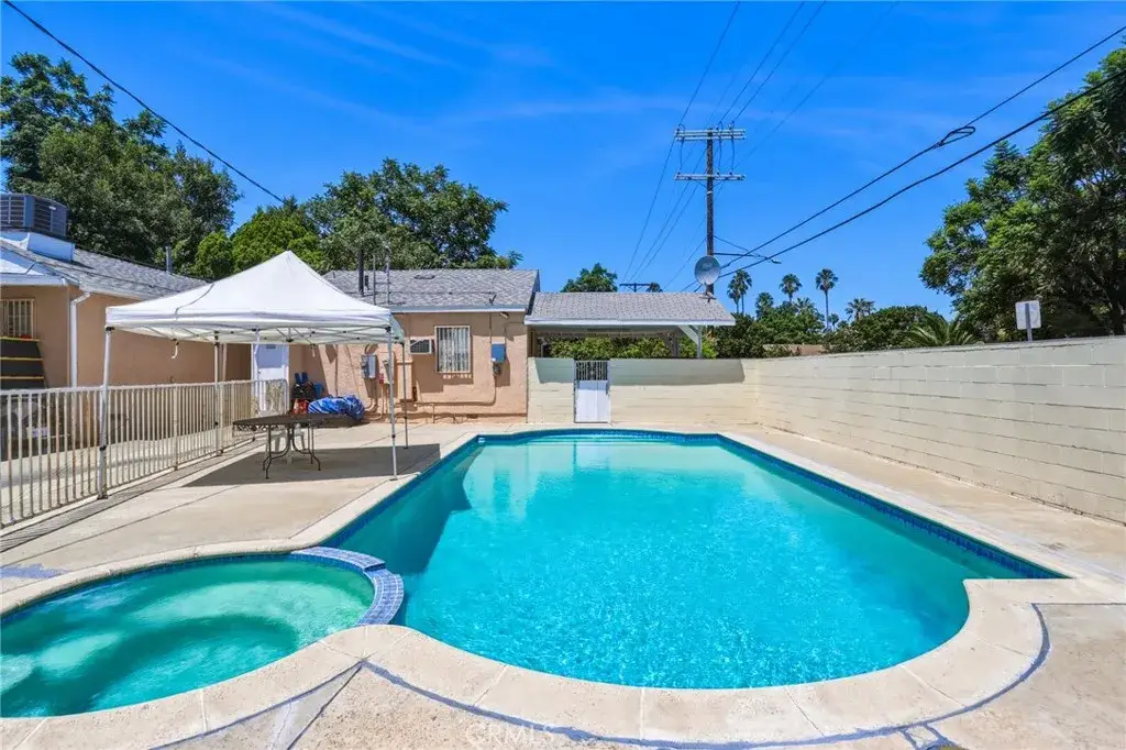 5654 Stansbury, Sherman Oaks, CA 91401 - #1