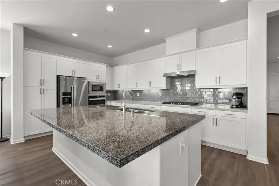18725 Big Cedar Drive, Canyon Country, CA 91387 - #2