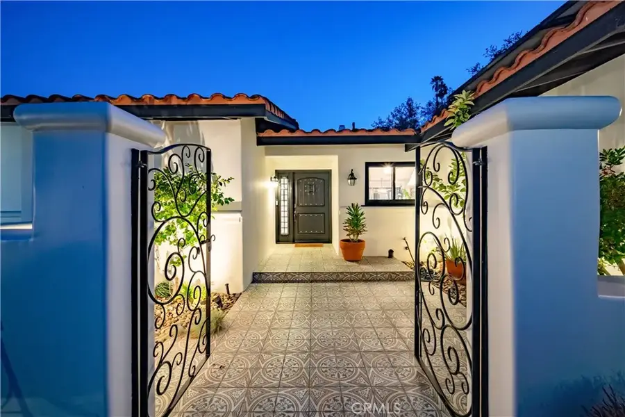 5139 Allentown Place, Woodland Hills, CA 91364 - #3