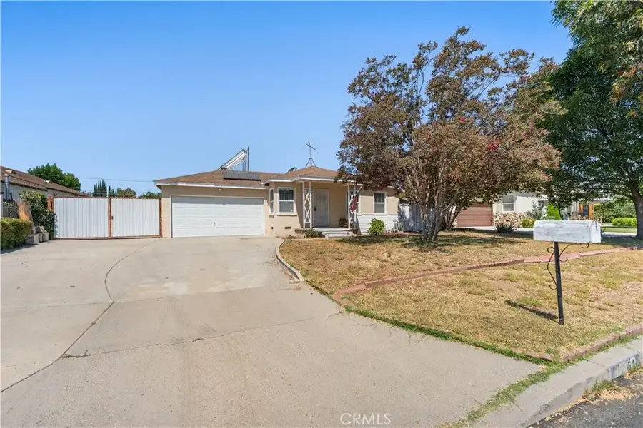 8461 Hatillo Avenue, Winnetka, CA 91306 - #2