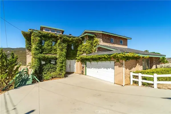 14738 Flintstone Drive, Lake Elizabeth, CA 93532