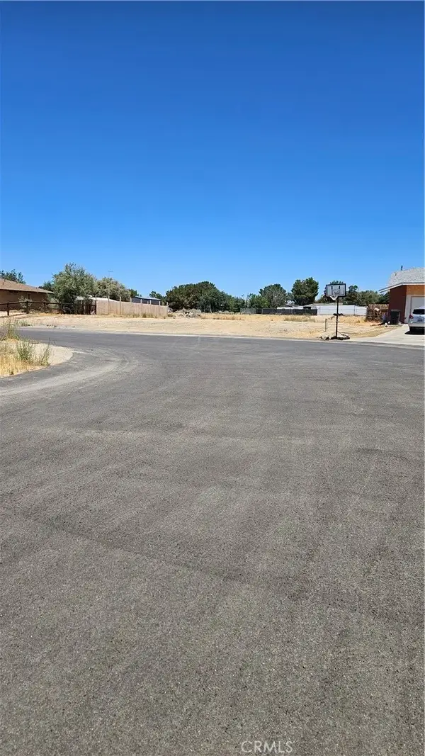 17837 Rawhide Ave, Palmdale, CA 93591