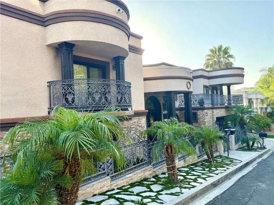 11131 Mountcastle Drive, Studio City, CA 91604 - #3