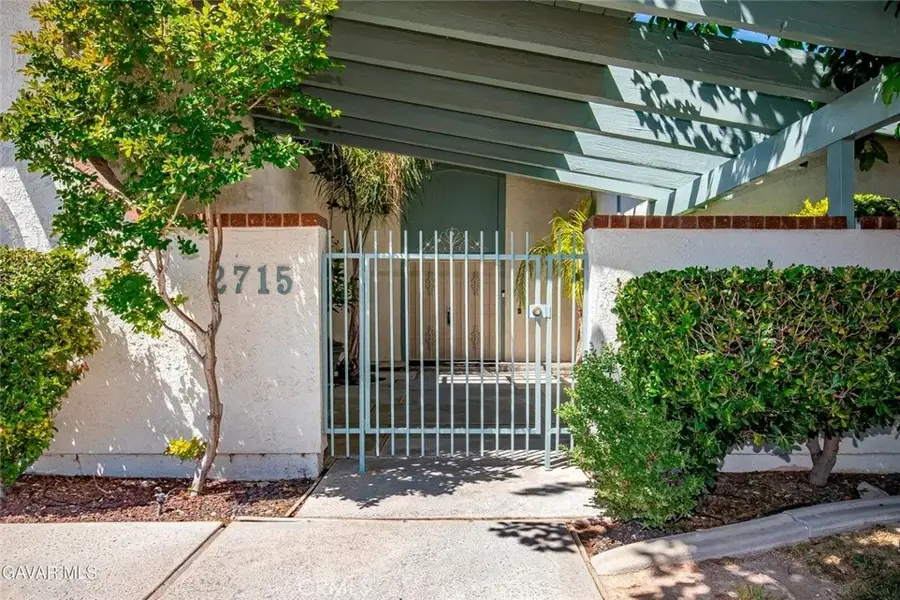 2715 W Avenue J12, Lancaster, CA 93536 - #3