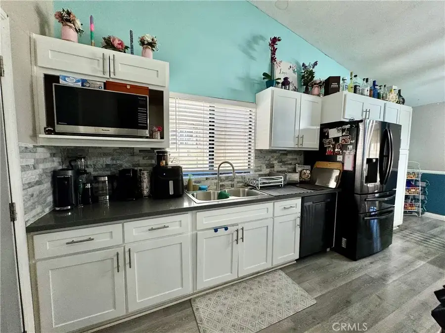 1308 W Avenue H8, Lancaster, CA 93534 - #2