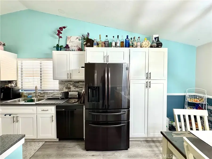 1308 W Avenue H8, Lancaster, CA 93534 - #3
