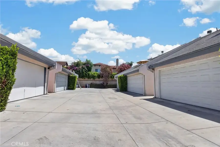21333 Lassen #7B, Chatsworth, CA 91311 - #3