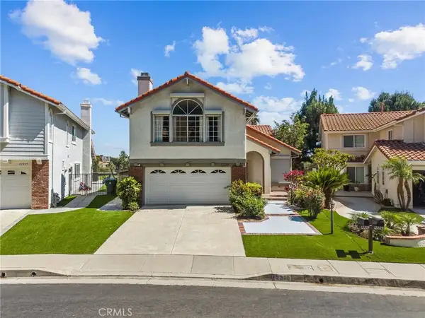 12219 High View Ridge, Northridge, CA 91326
