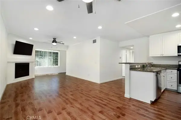 5525 Canoga Avenue #124, Woodland Hills, CA 91367