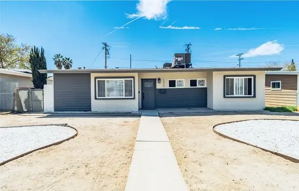 1052 W Avenue J15, Lancaster, CA 93534