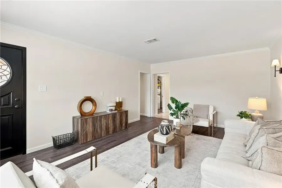 7635 Fallbrook, West Hills, CA 91304 - #3