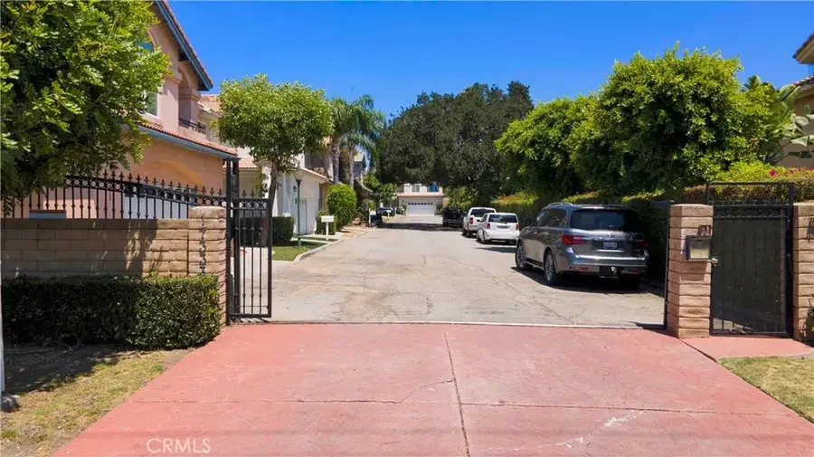 17333 San Jose Street #102, Granada Hills, CA 91344 - #2