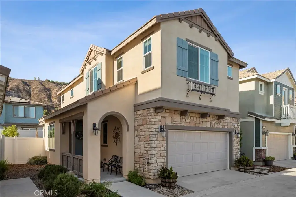339 Hydrangea Street, Fillmore, CA 93015 - #1