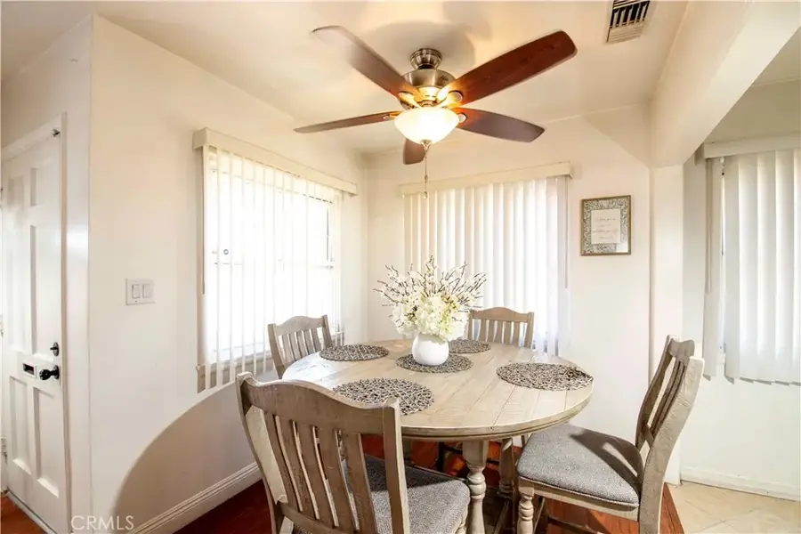 12560 Mineola, Pacoima, CA 91331 - #2
