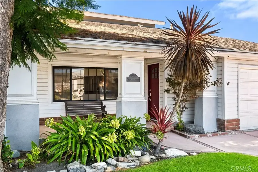 6301 Yarmouth Avenue, Encino, CA 91316 - #3