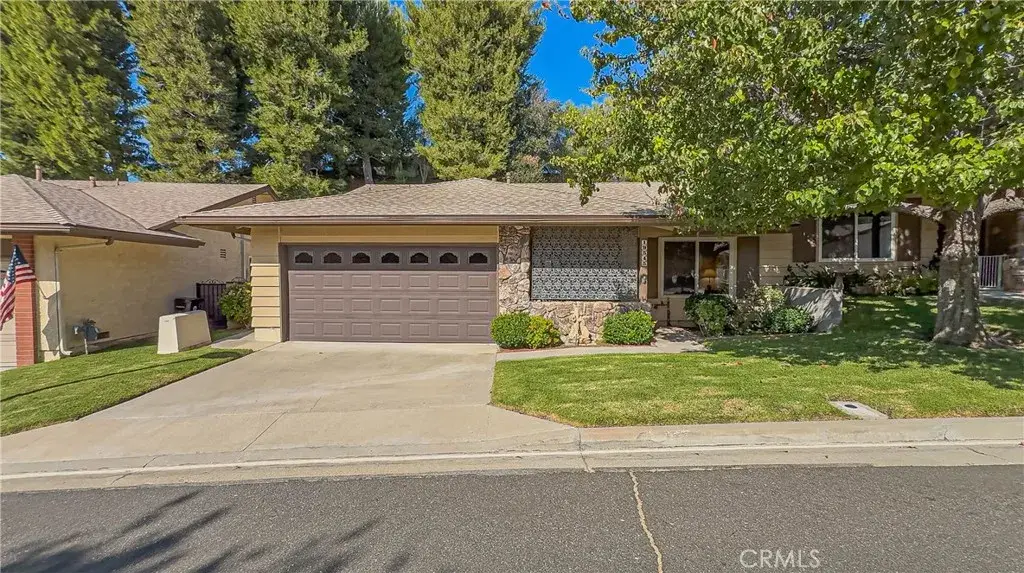 19545 Brendle, Newhall, CA 91321 - #1