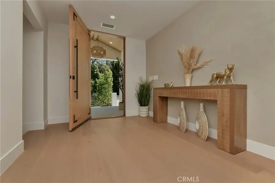 23409 Friar, Woodland Hills, CA 91367 - #3