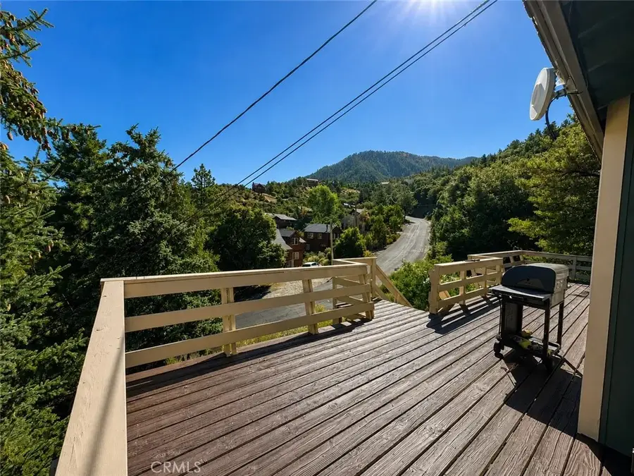 1913 Pioneer Way, Pine Mountain Club, CA 93222 - #2